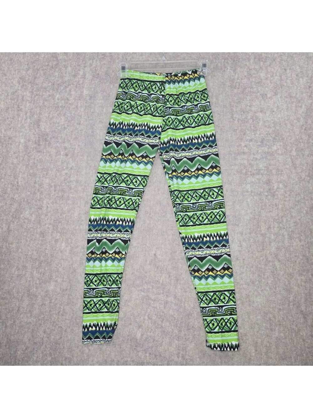 Green Aztec Print Womens Leggings Size M Stretch Polyester/Spandex Blend Skinny